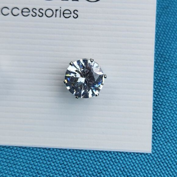 💜NWT D'Bello Faux Diamond Post Earrings - Picture 7 of 10